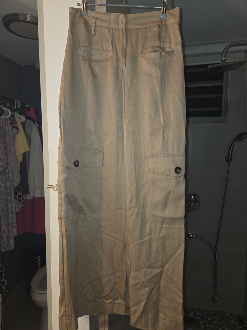 Olivaceous Tan Cargo Trousers with Flap Pockets